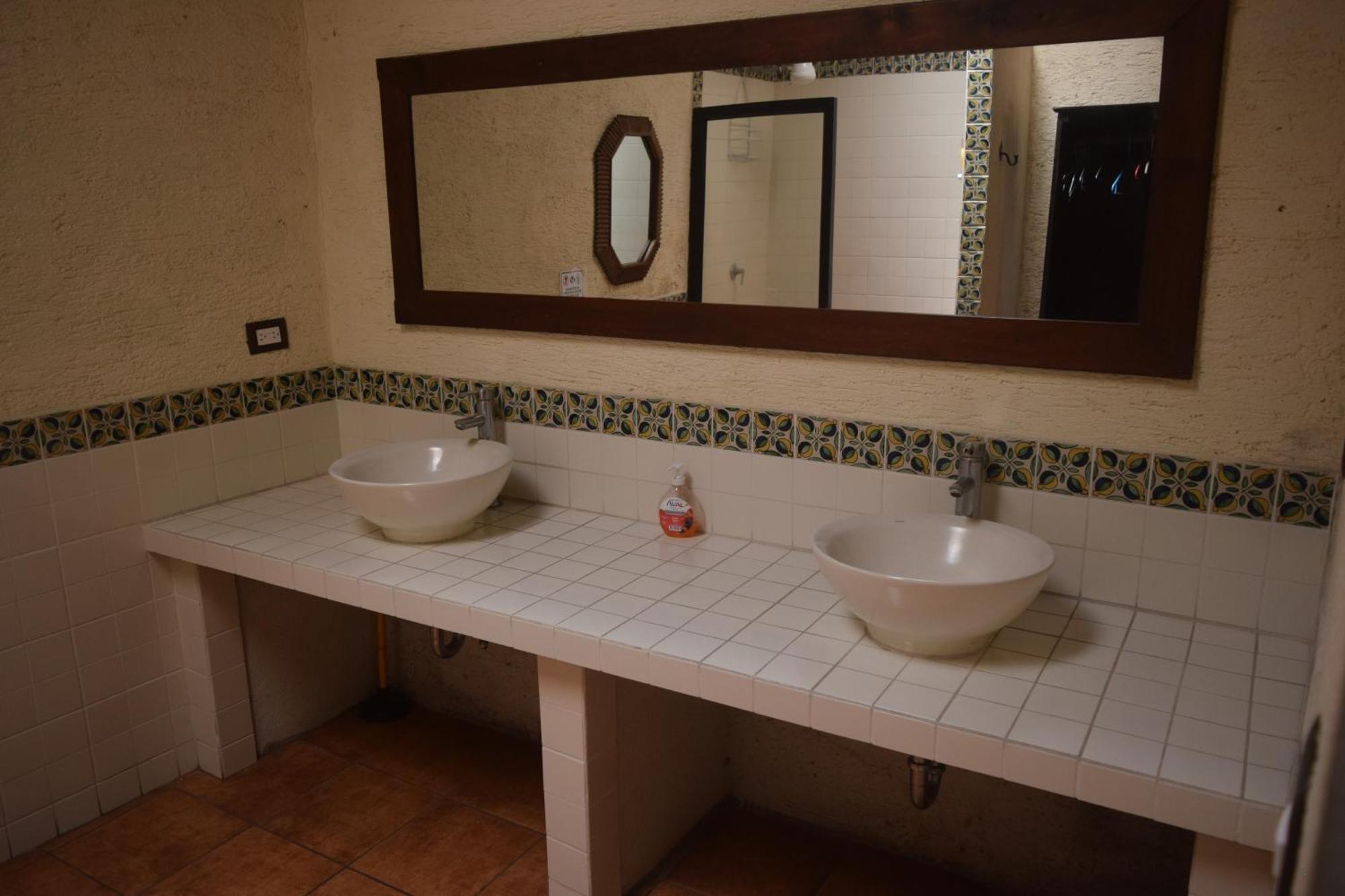 Casa Del Viajero Colonial Apartman Antigua Kültér fotó